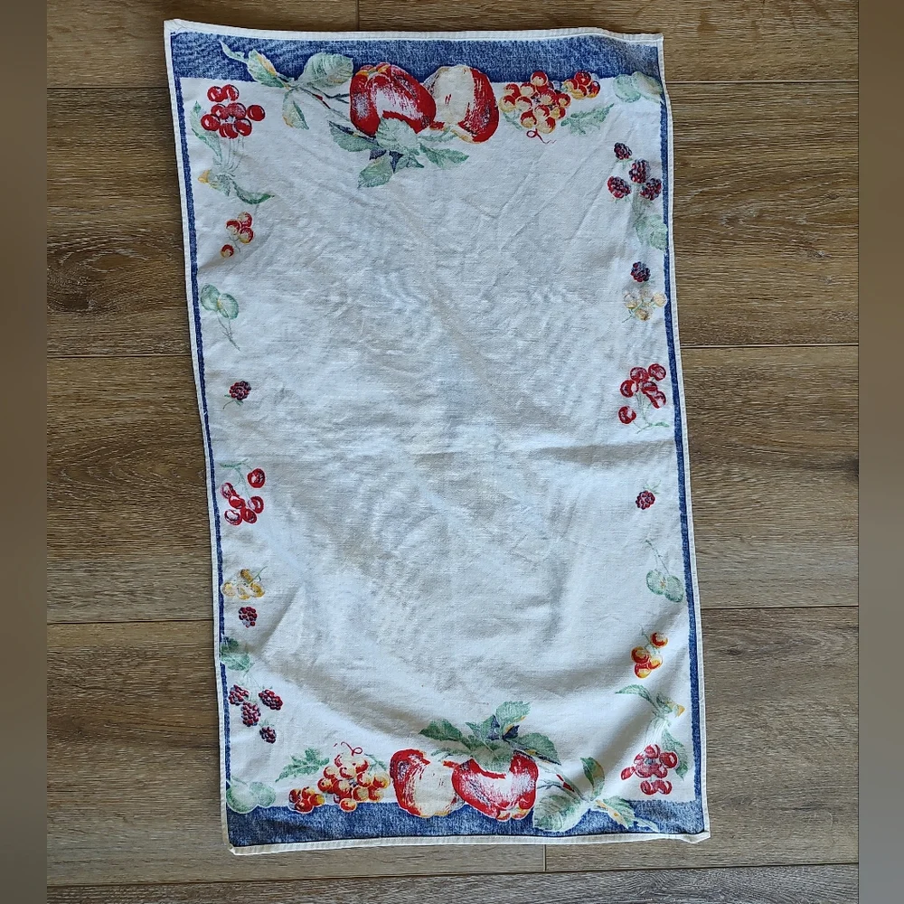 Wilendur Vintage Tea Towel 50s Berries Apples MCM